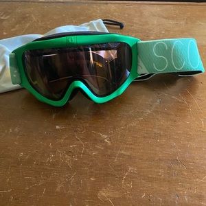 Scott kid’s ski goggles